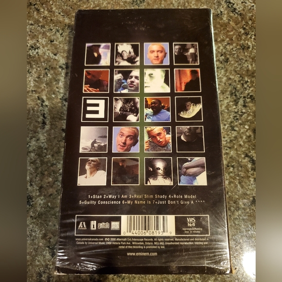 Eminem & Slim Shady Show VHS bundle - Picture 2 of 13